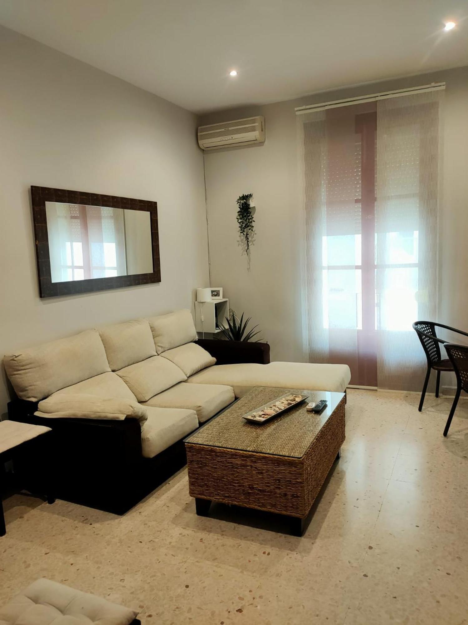 Apartamento En Pleno Centro De Cadiz Con Parking Economico Εξωτερικό φωτογραφία